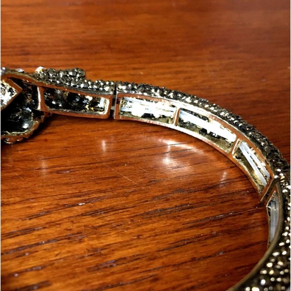Vtg Exquisite Goldtone Crystal Rhinestone Leopard Hinged Bangle Cuff Bracelet - Picture 8 of 12